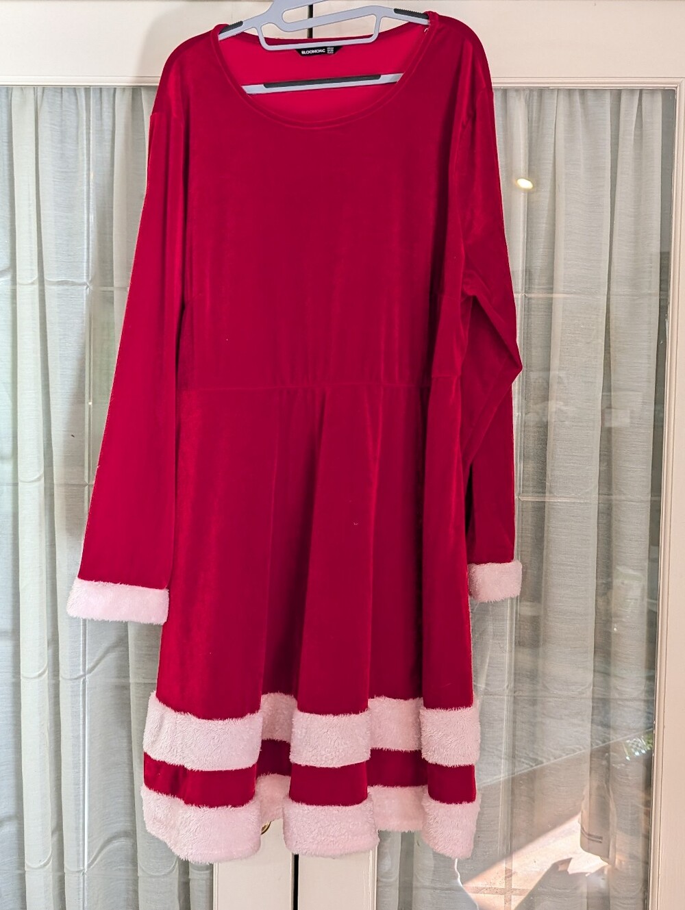 BloomChic Red And White Holiday Christmas Dress